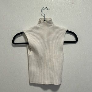 White cropped Zara shirt